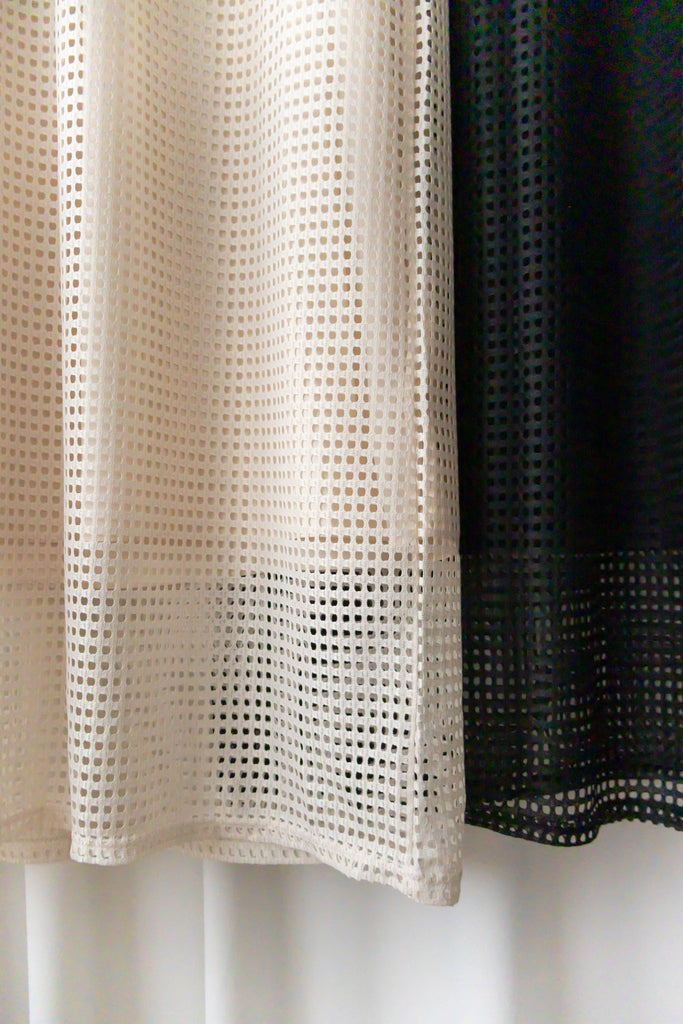 (售完即止款) Hollow 鏤空格仔設計連身長裙(連裡布), Dress/ DS9320 (black sold out)