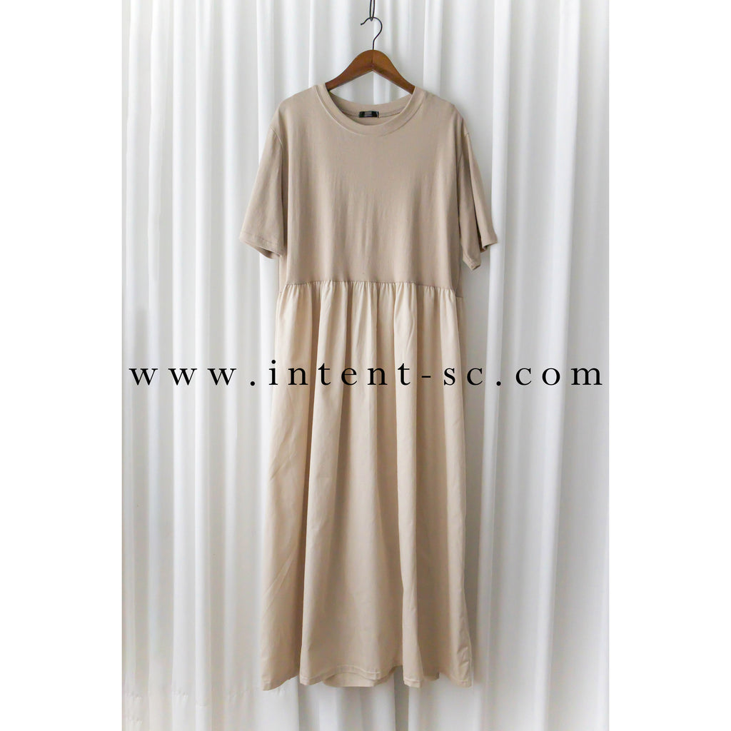 Beige 彈性棉質皺褶腰間大擺連身裙, Dress/ DS9321