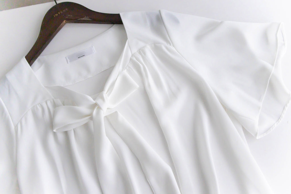 Square Ribbon 雪紡方領絲帶傘袖, Blouse/ BU8964
