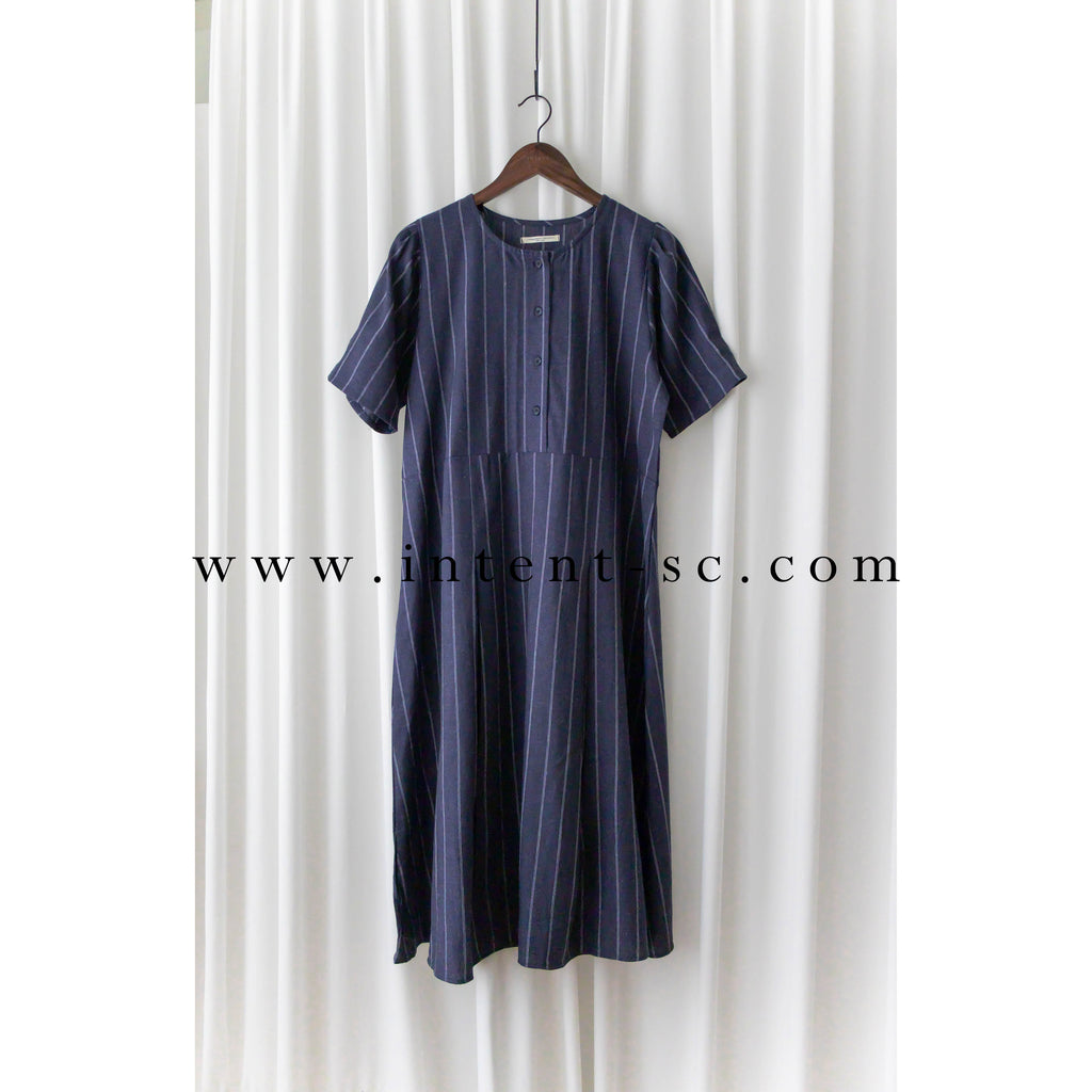 Navy Stripe 隨性防皺麻棉條紋高腰線裙擺車褶, Dress/ DS9312