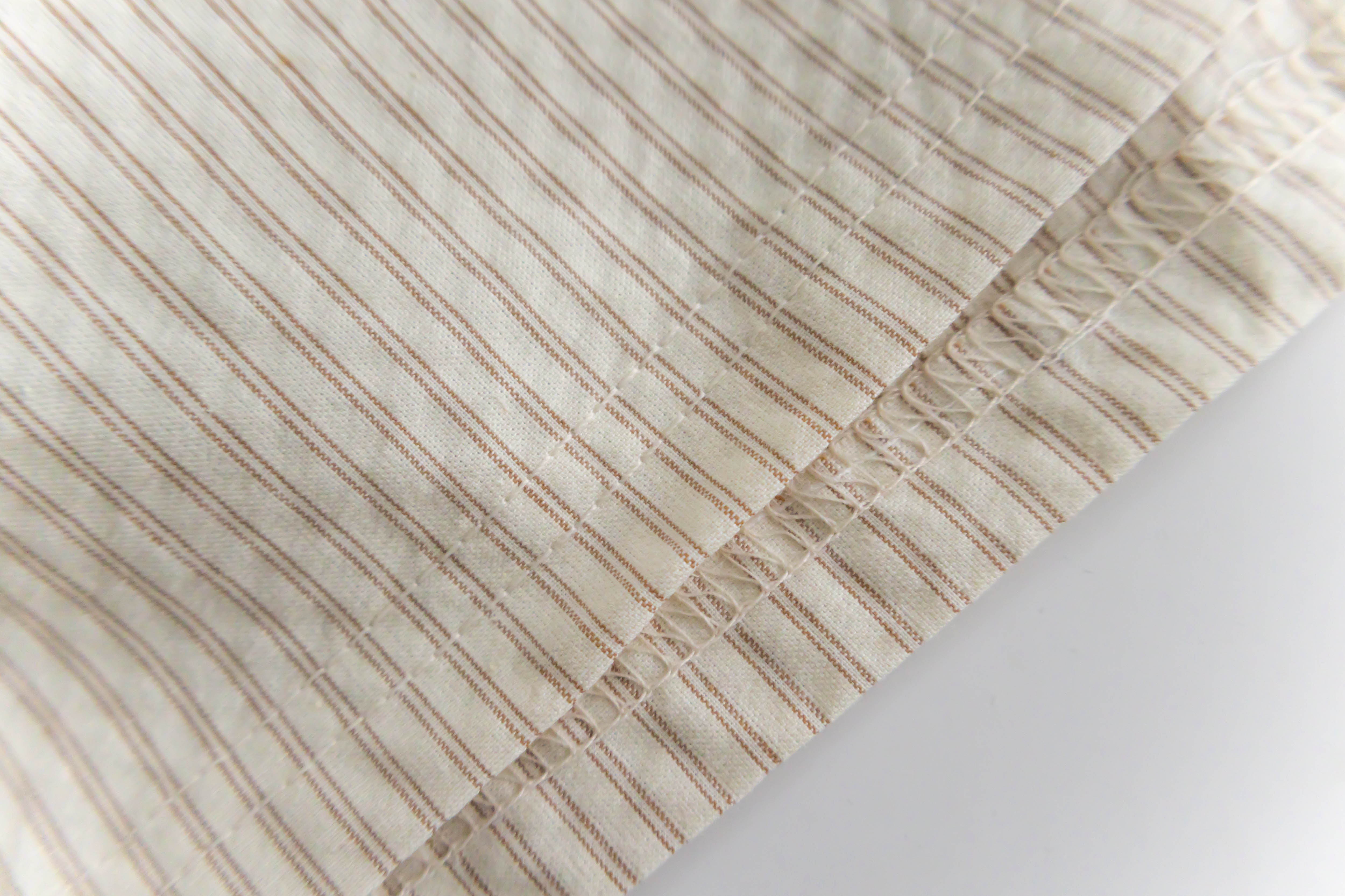 Beige Stripe 杏色淺條紋溫柔感修腰連身裙, Dress/ DS9315