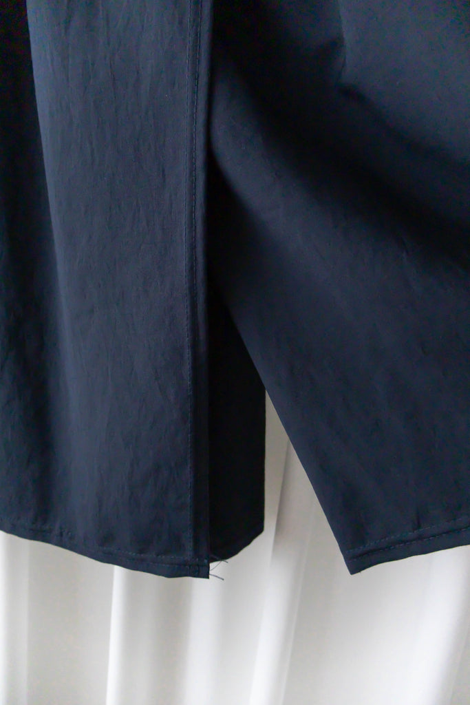 Not A Skirt 深藍腰下開叉交疊內裙褲, Pants/ SK8735