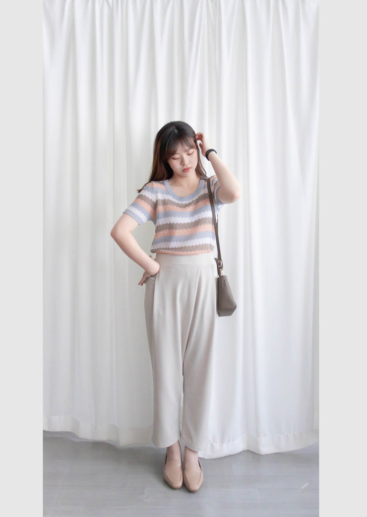 Wavy Flower 大圓領彩色花邊織紋彈性上衣, Top / TP8861 (light blue sold out)