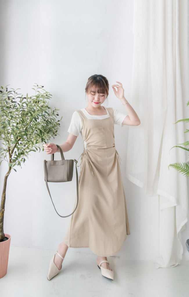 Side Knot 左右鏤空束帶修腰背心裙, Dress/ DS9230