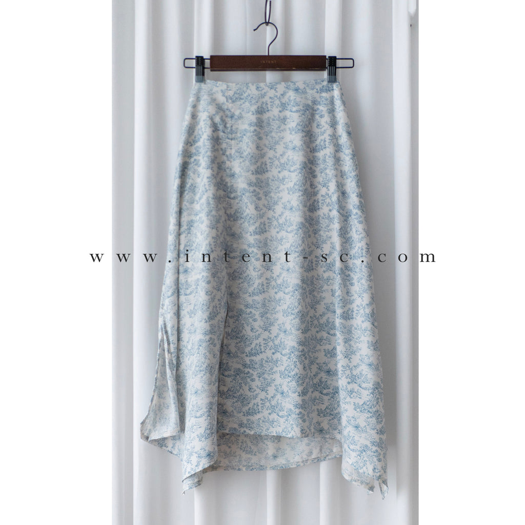 Light tone 淺色系線條印花不規則傘形, Skirt/ SK8700