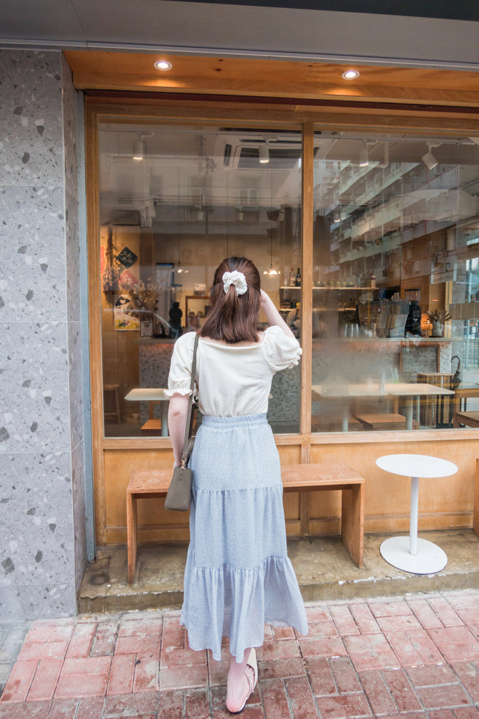 Chiffon Floral 低調白花傘型魚尾修腰半身裙, Skirt/ SK8709