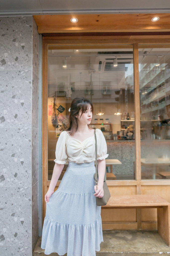 Chiffon Floral 低調白花傘型魚尾修腰半身裙, Skirt/ SK8709