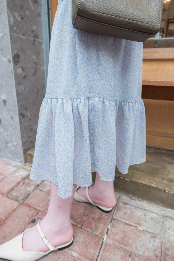 Chiffon Floral 低調白花傘型魚尾修腰半身裙, Skirt/ SK8709
