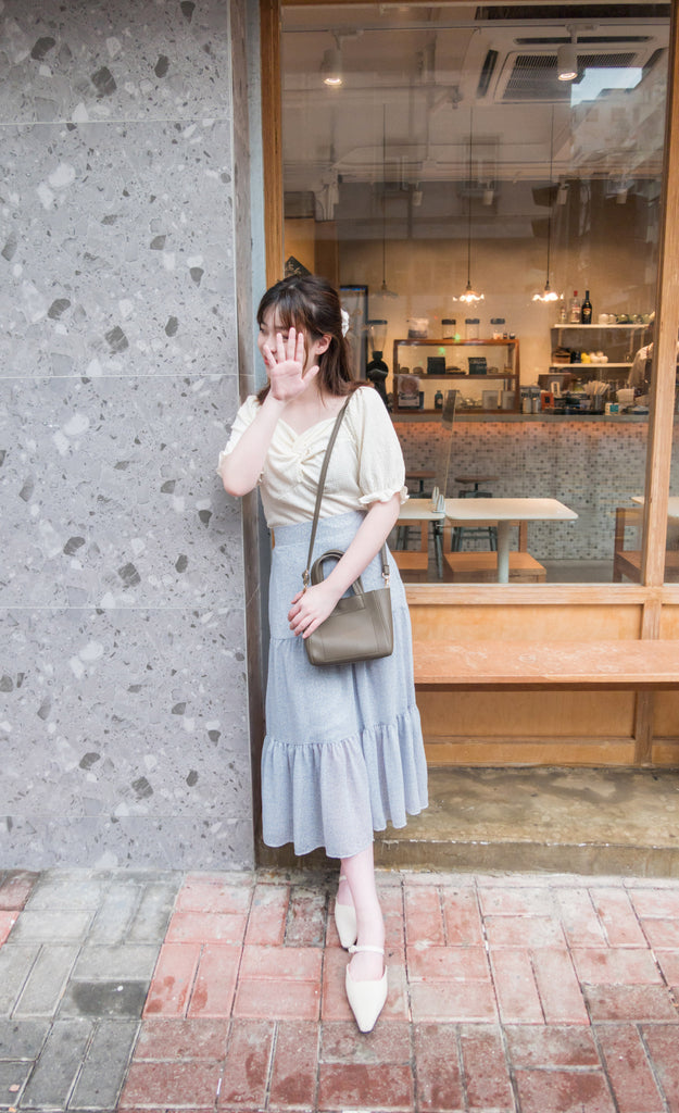 Chiffon Floral 低調白花傘型魚尾修腰半身裙, Skirt/ SK8709