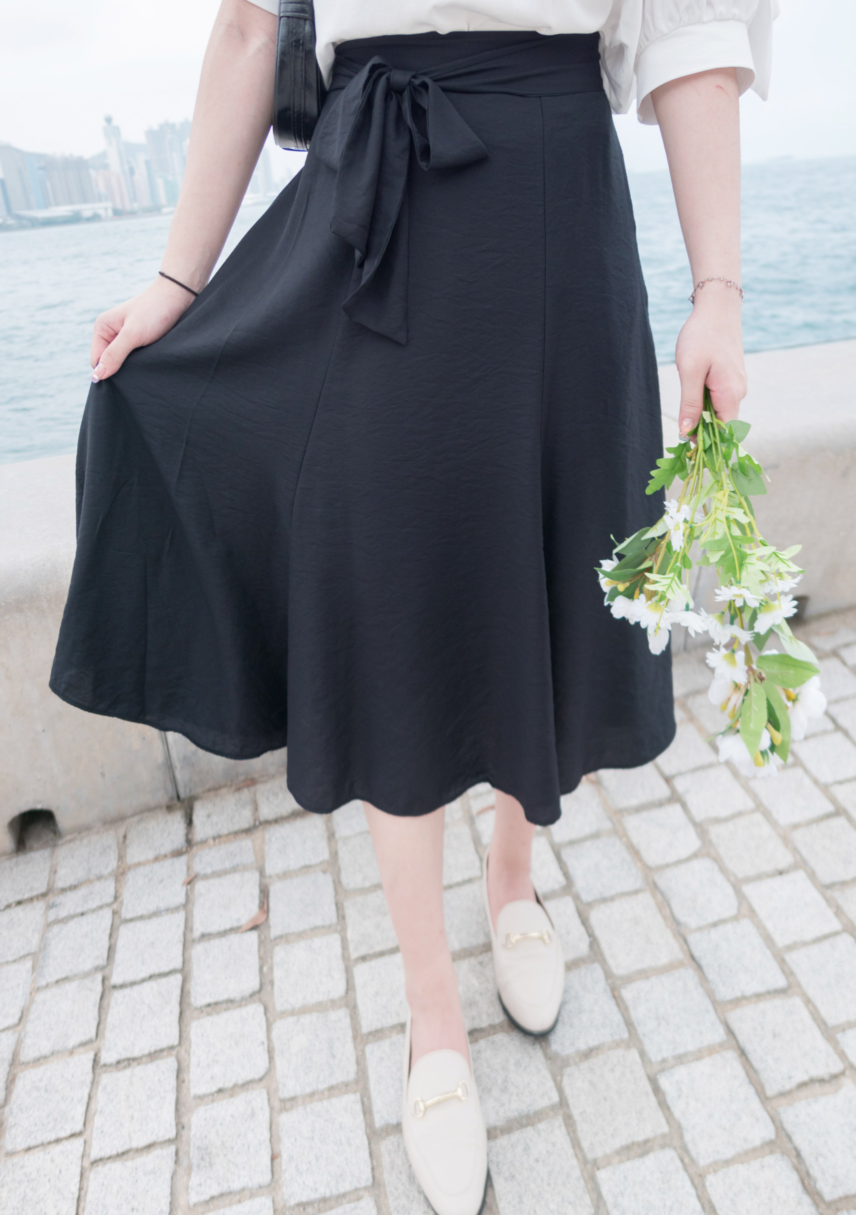 Flair 微皺百搭綁帶車拼浪漫飄逸傘裙, skirt/ SK8706 (black sold out)