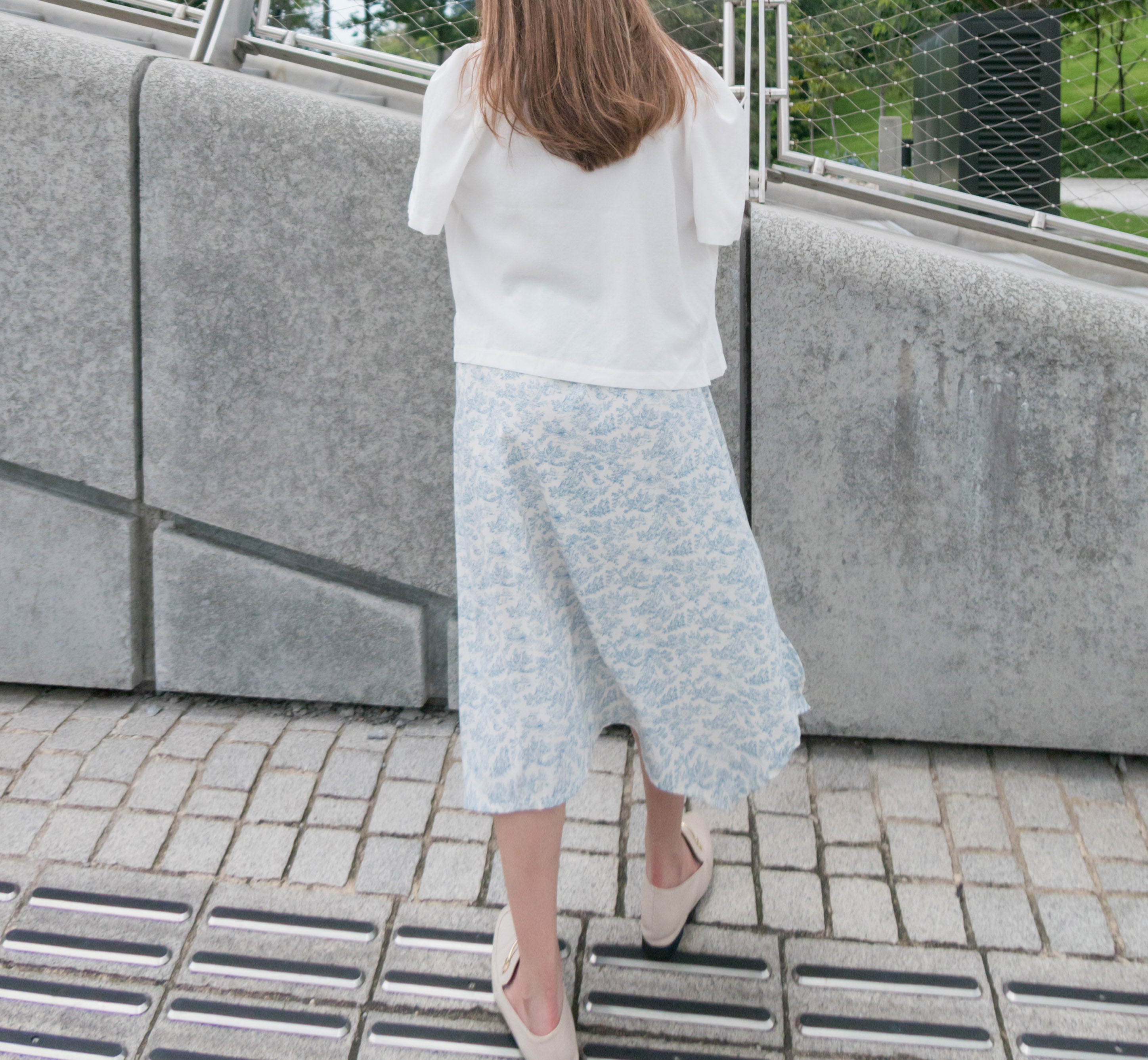 Light tone 淺色系線條印花不規則傘形, Skirt/ SK8700