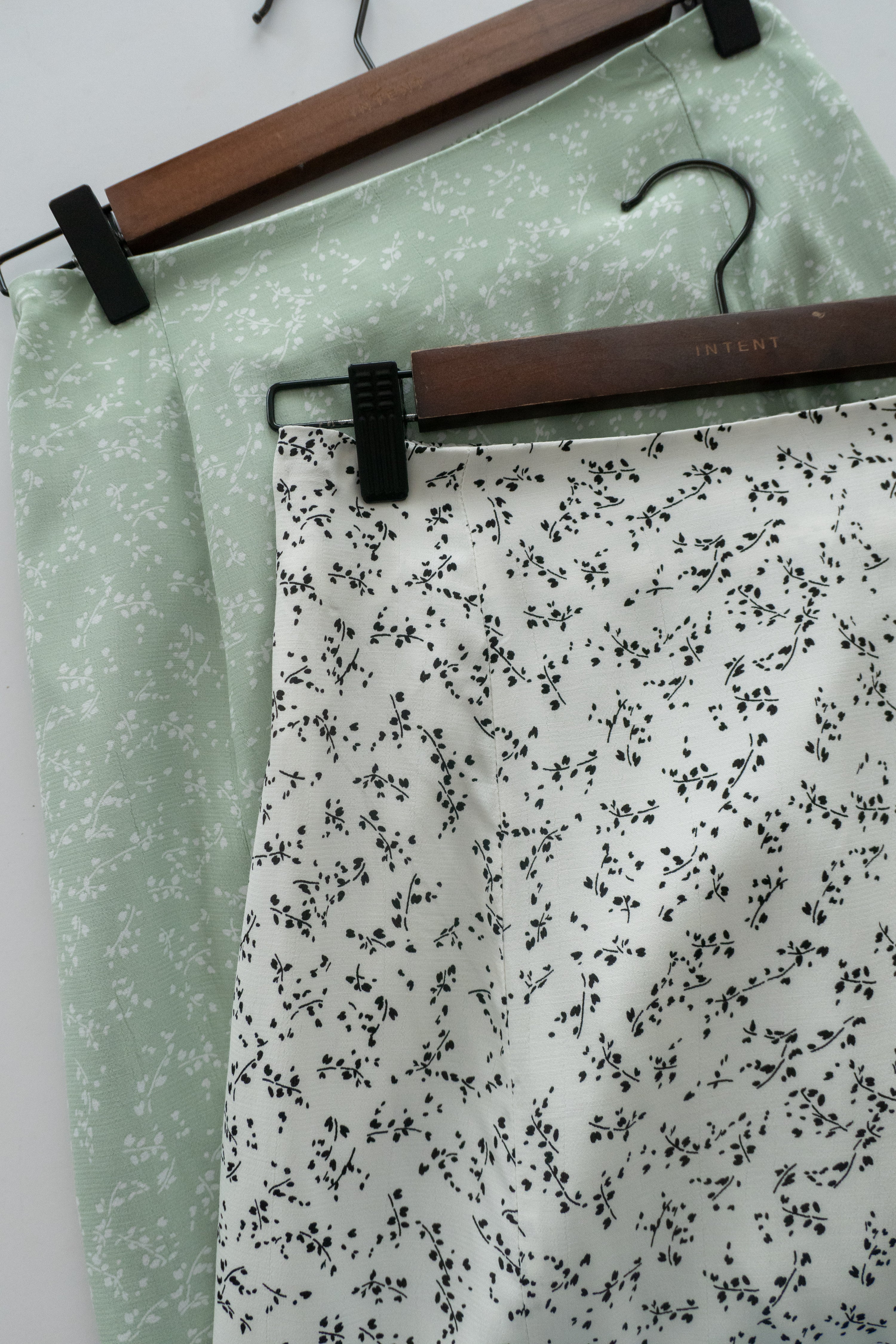 Shadow fishtail 影子印花輕盈日常魚尾裙擺, Skirt/ SK8714 (mint sold out)