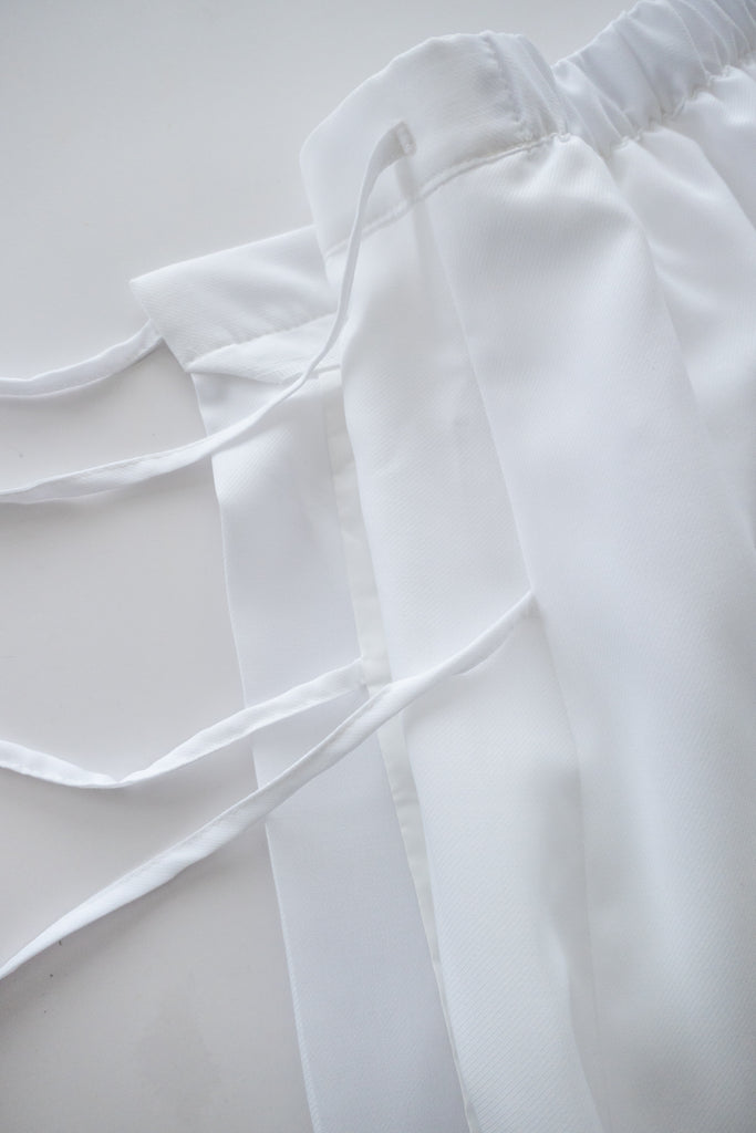 Ribbons Pleated 顯腰身內鈕扣質感雙蝴蝶結半身裙, Skirt/ SK8713