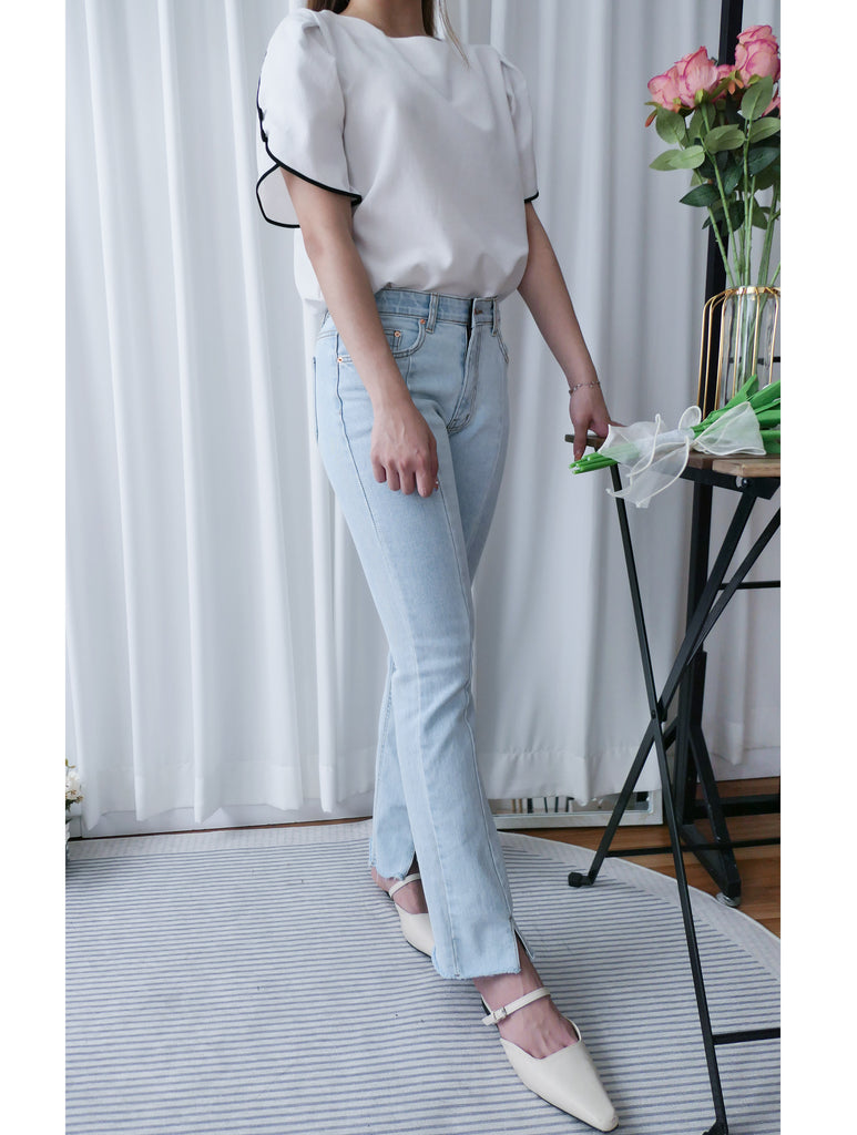 Light Jeans 全彈性修飾大腿開叉牛仔褲, Pants/ PT8388