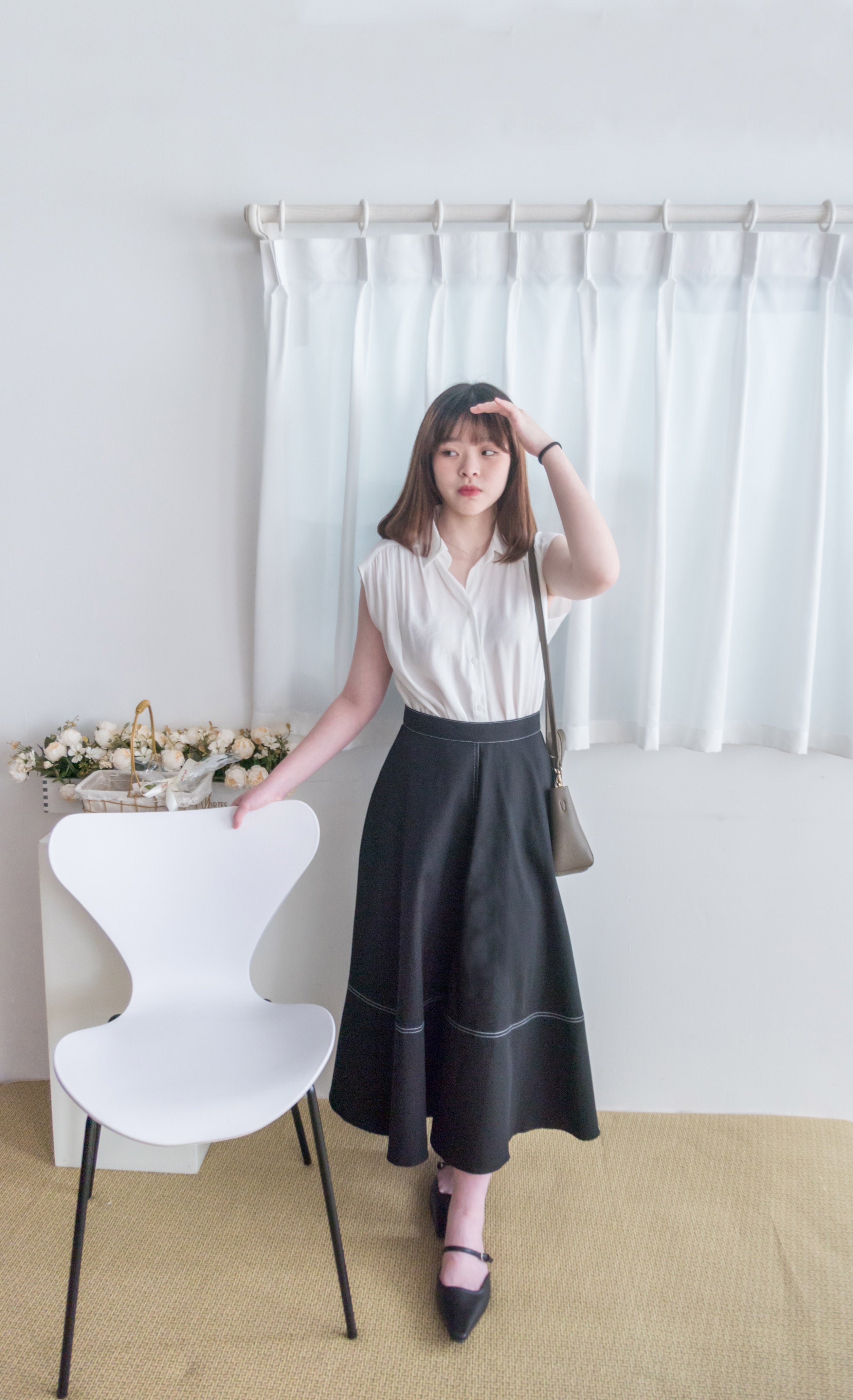Flair Stitch 黑色白邊線裝飾修腰大傘裙, Skirt/ SK8712