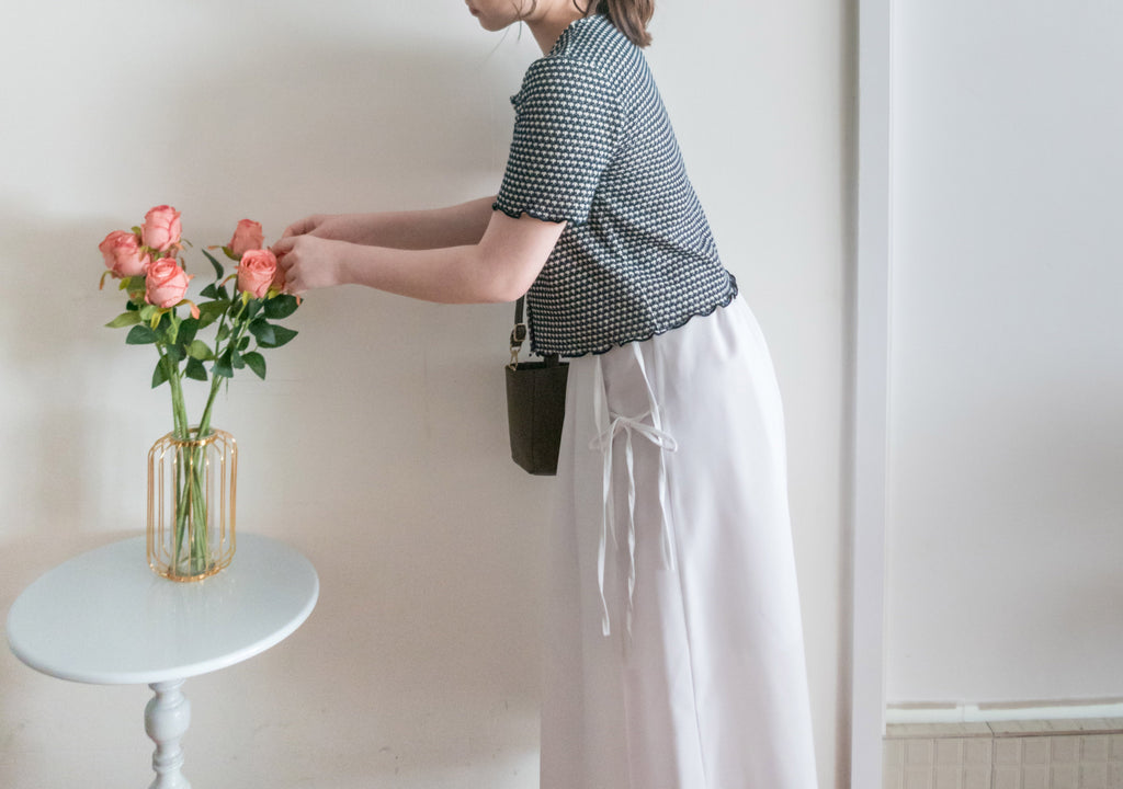 Ribbons Pleated 顯腰身內鈕扣質感雙蝴蝶結半身裙, Skirt/ SK8713