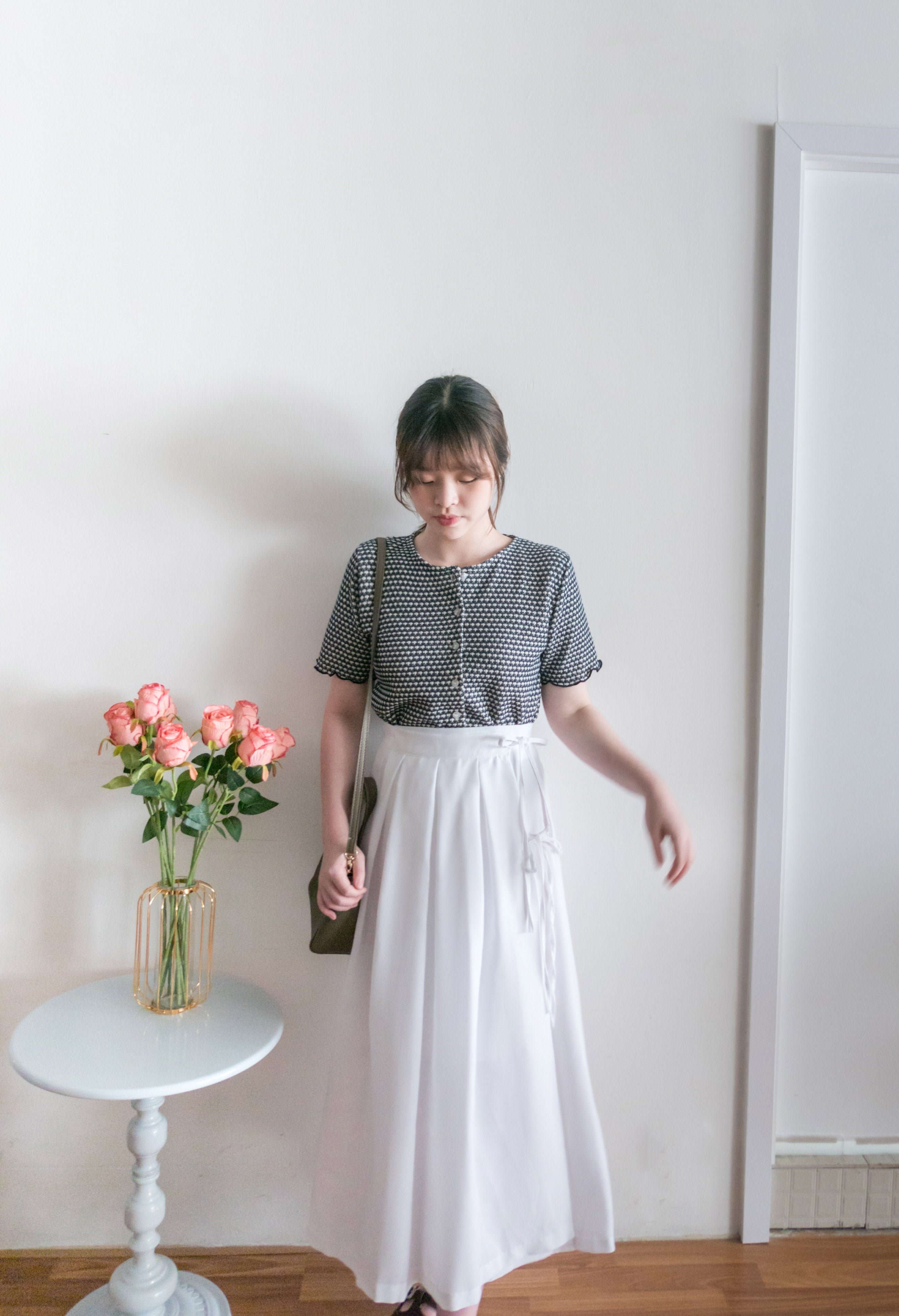 Ribbons Pleated 顯腰身內鈕扣質感雙蝴蝶結半身裙, Skirt/ SK8713
