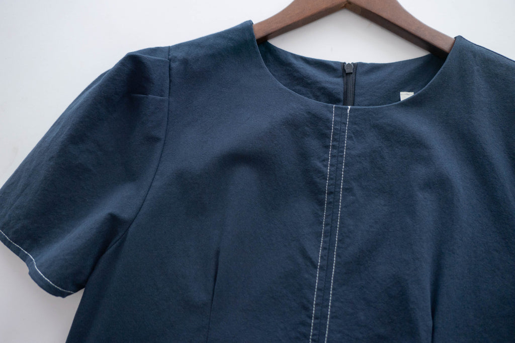 Navy Belle 沿邊車線腰身車褶顯瘦連身裙, Dress/ DS9265 (Navy Sold Out)