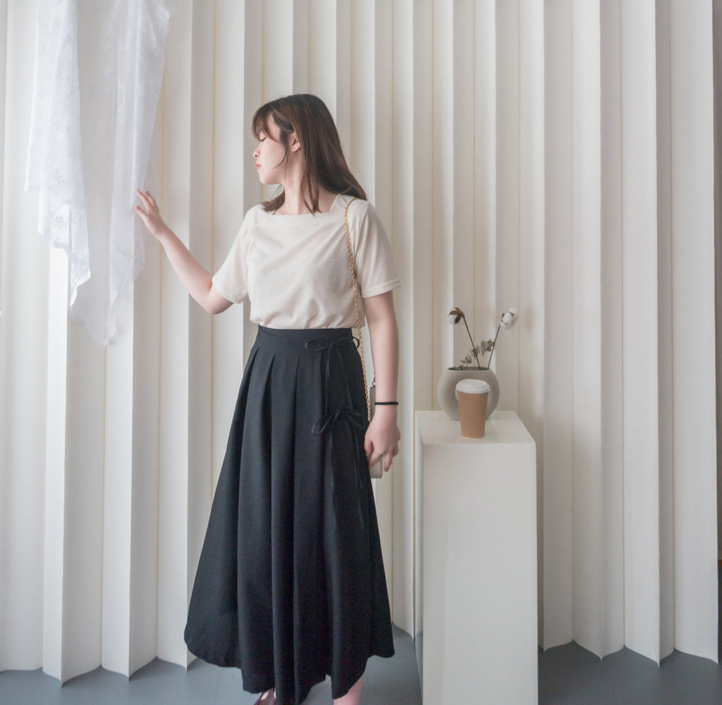 Ribbons Pleated 顯腰身內鈕扣質感雙蝴蝶結半身裙, Skirt/ SK8713