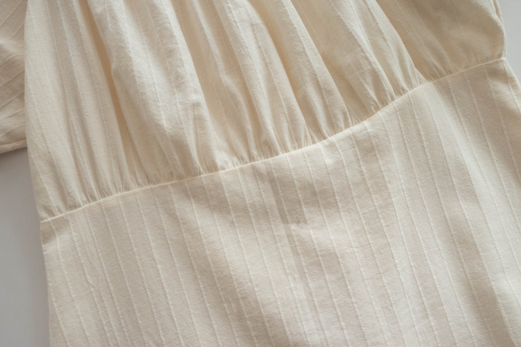 Ivory 復古優雅平領不貼直身條紋連身裙, Dress/ DS9262