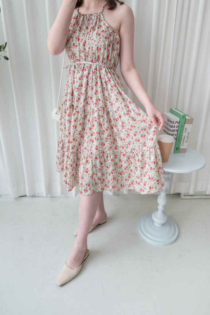 Pastel Floral 垂感淡彩可調入膊後蝴蝶飄逸裙擺, Dress/ DS9268