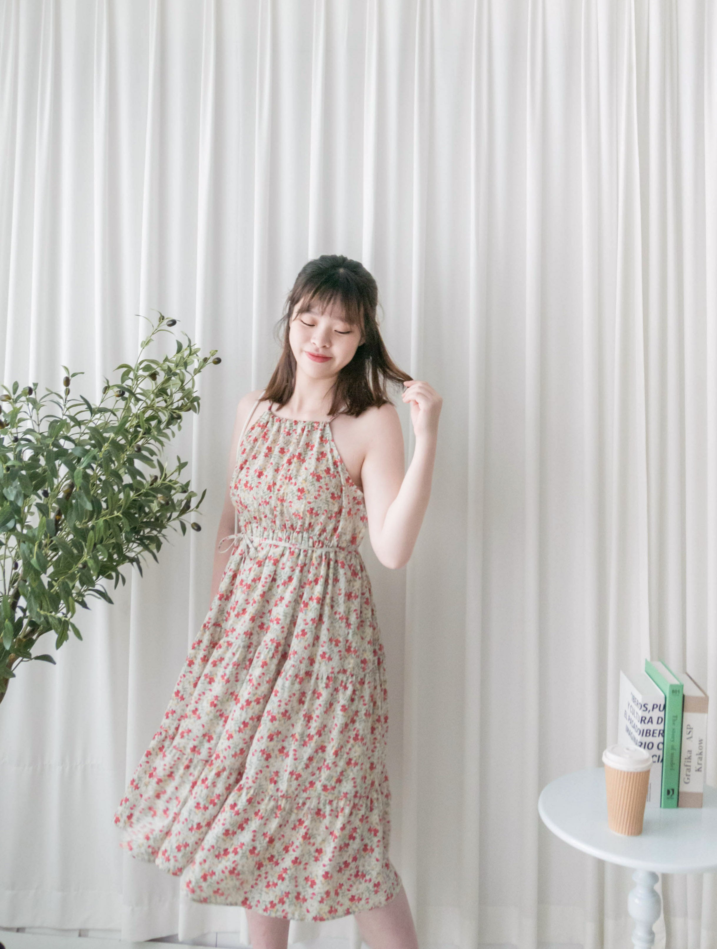 Pastel Floral 垂感淡彩可調入膊後蝴蝶飄逸裙擺, Dress/ DS9268