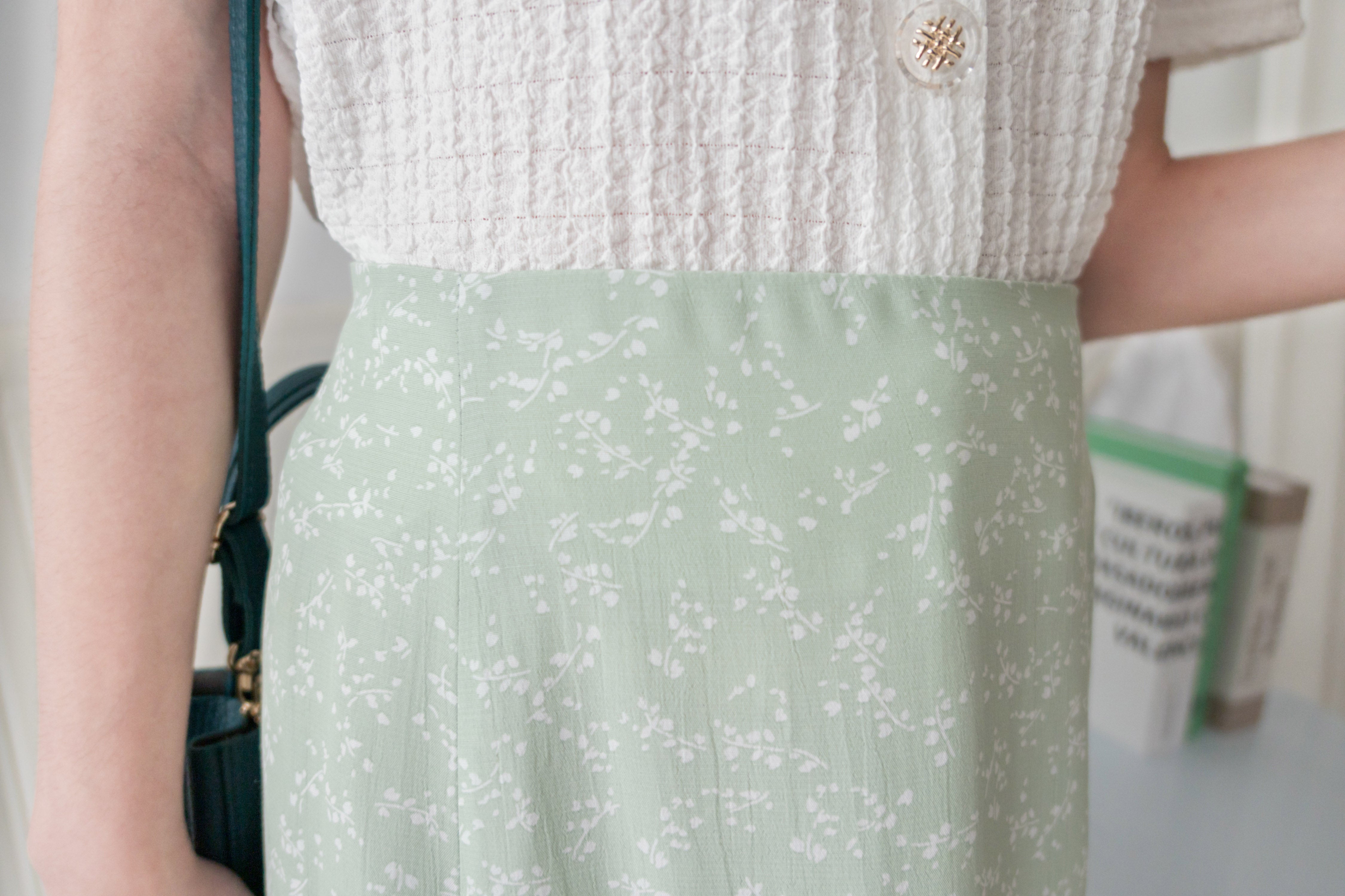 Shadow fishtail 影子印花輕盈日常魚尾裙擺, Skirt/ SK8714 (mint sold out)
