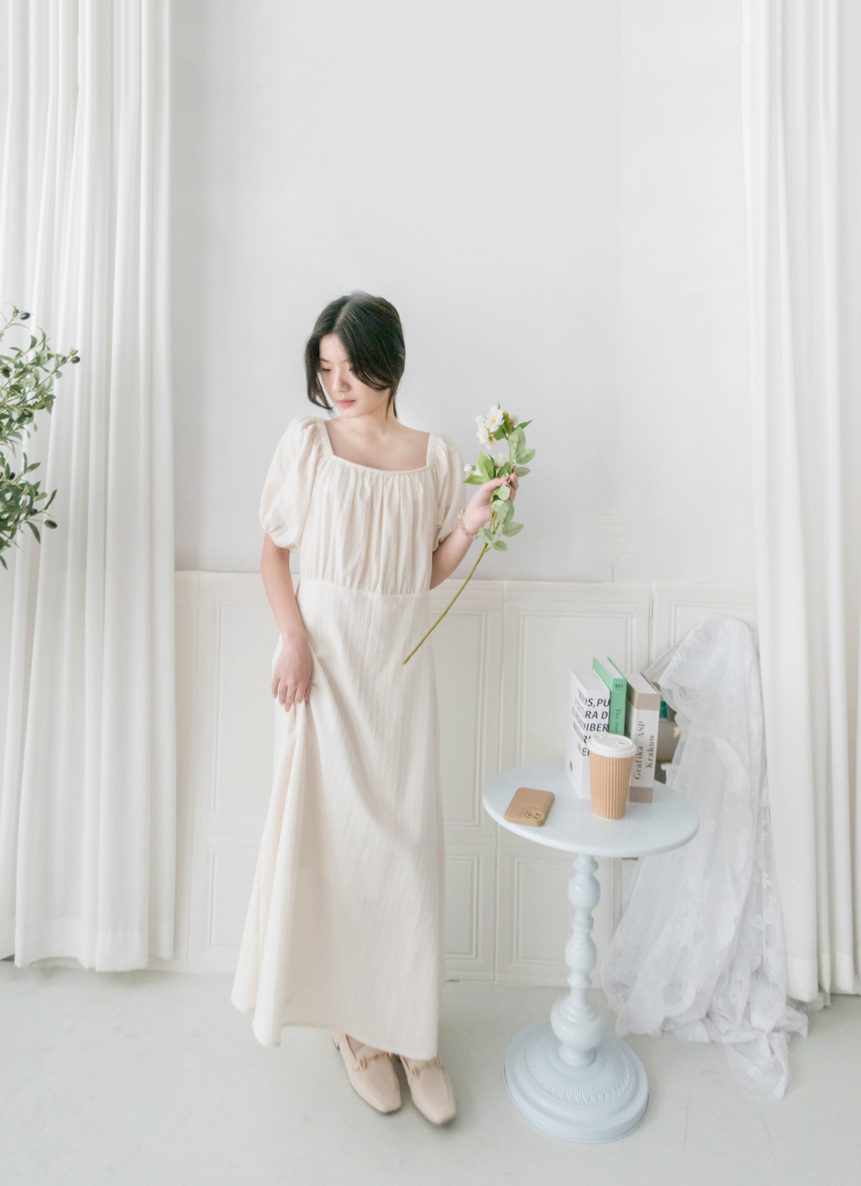 Ivory 復古優雅平領不貼直身條紋連身裙, Dress/ DS9262