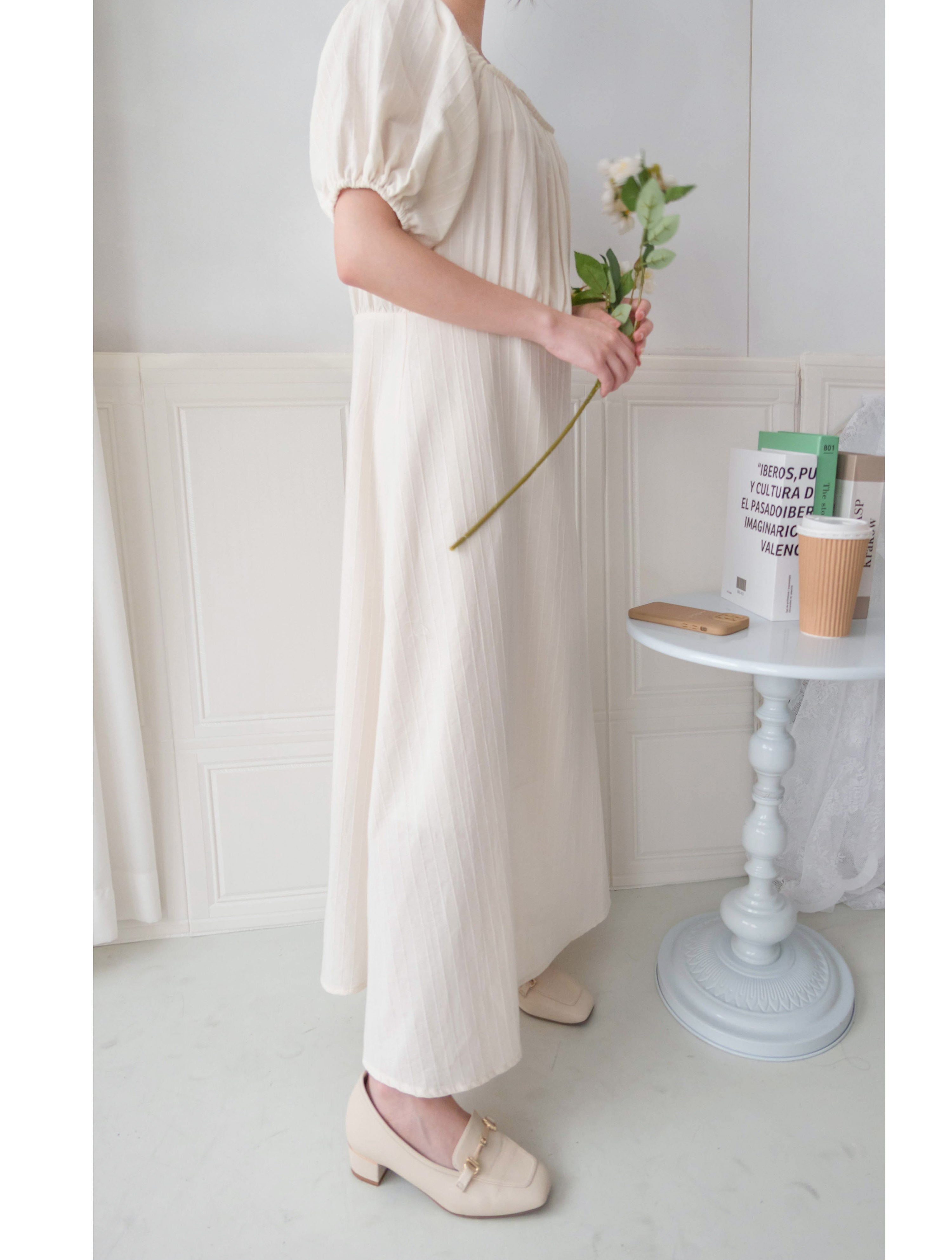 Ivory 復古優雅平領不貼直身條紋連身裙, Dress/ DS9262