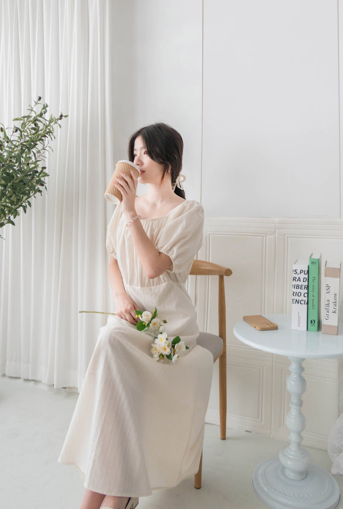 Ivory 復古優雅平領不貼直身條紋連身裙, Dress/ DS9262
