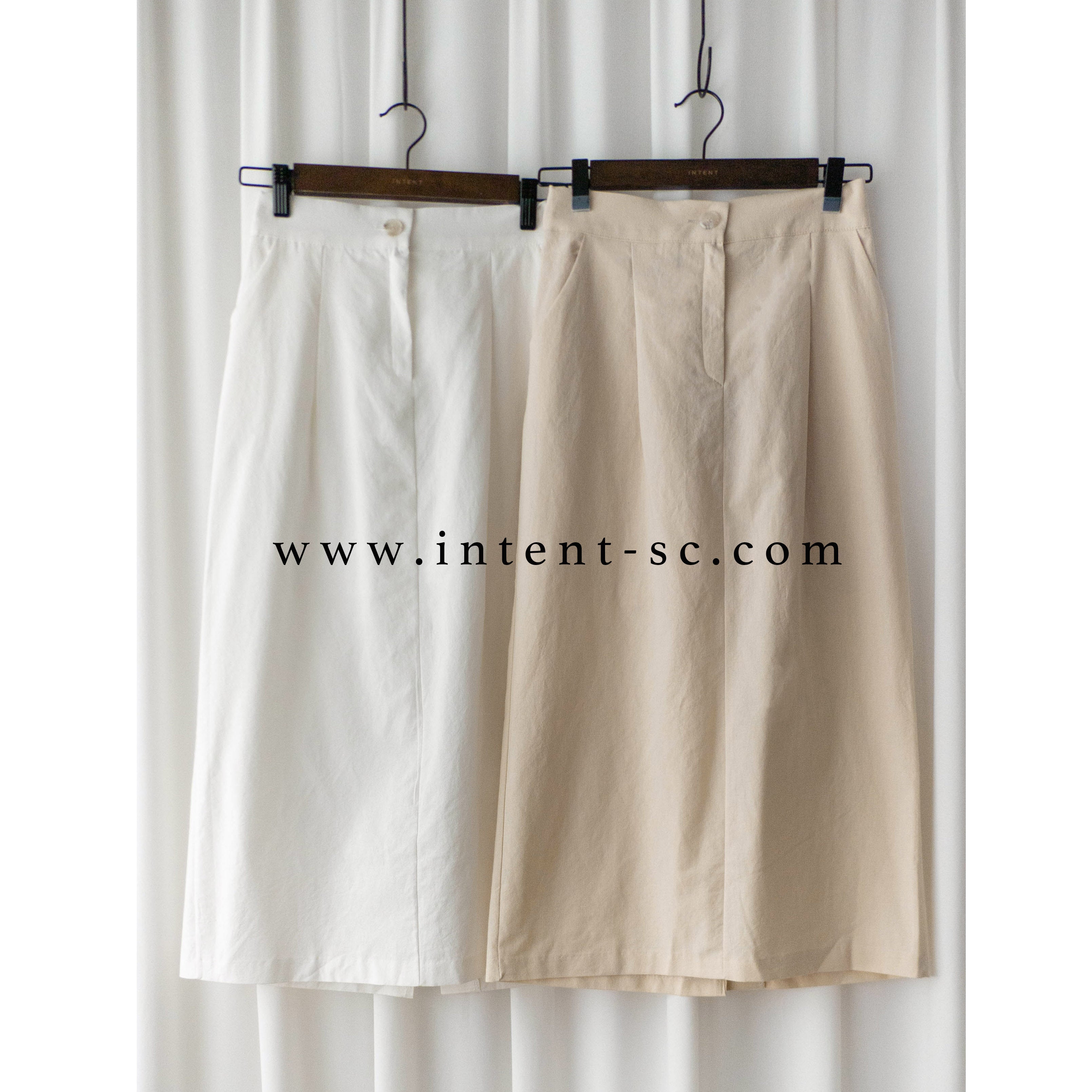 Wide Straight 不貼直身腰間車褶裙尾後開叉, Skirt/ SK8718