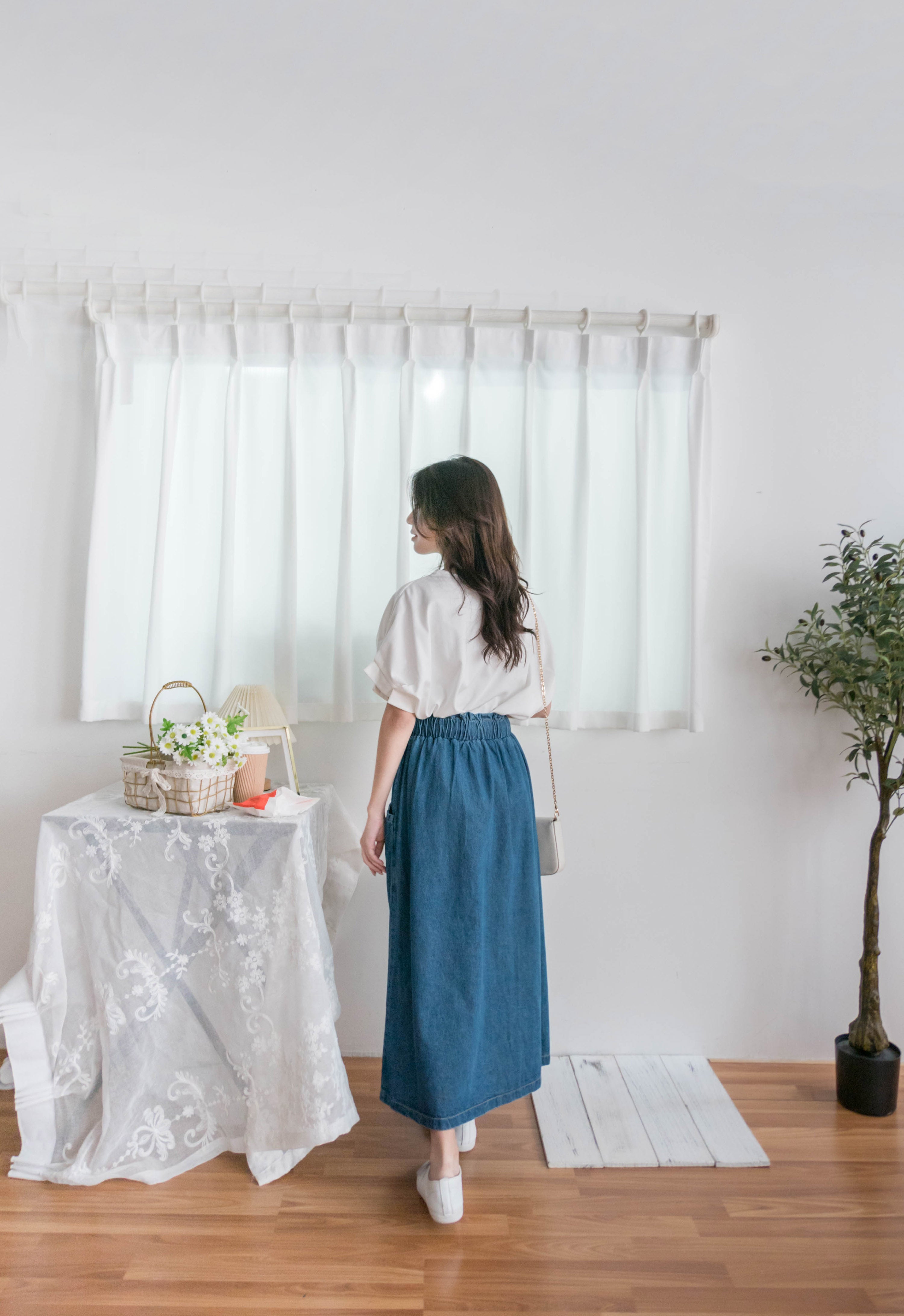 Pin Sleeve 棉質交疊V領花花袖上衣, Top/ BU8960 (white sold out)