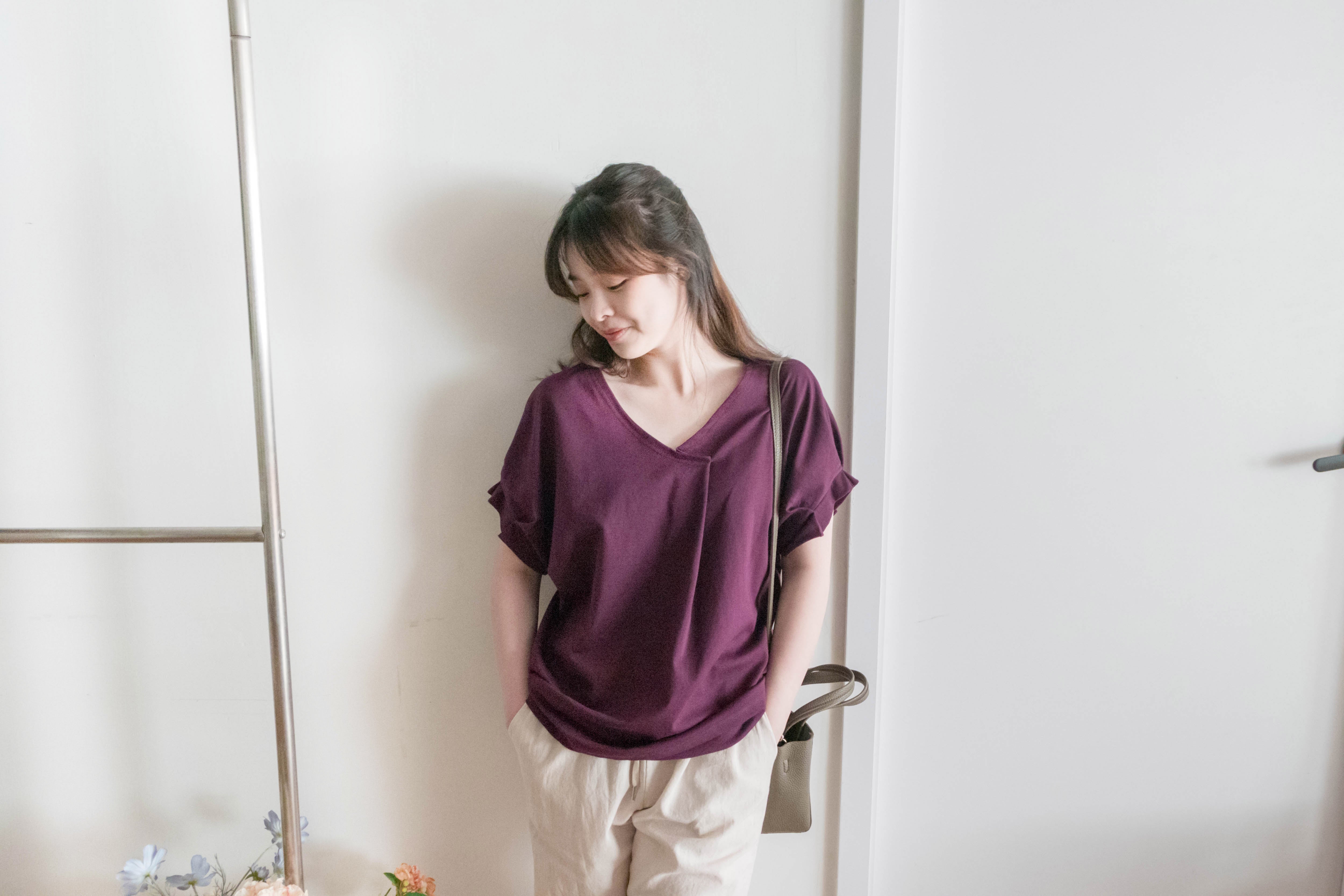 Pin Sleeve 棉質交疊V領花花袖上衣, Top/ BU8960 (white sold out)
