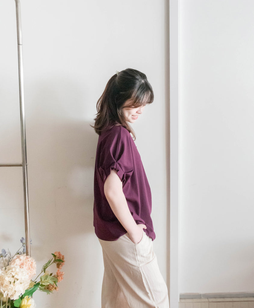 Pin Sleeve 棉質交疊V領花花袖上衣, Top/ BU8960 (white sold out)
