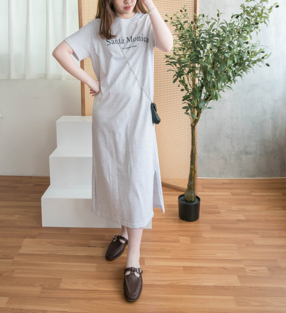 Monica Tee 簡約棉質文字寬鬆開叉長裙, Dress/ DS9307