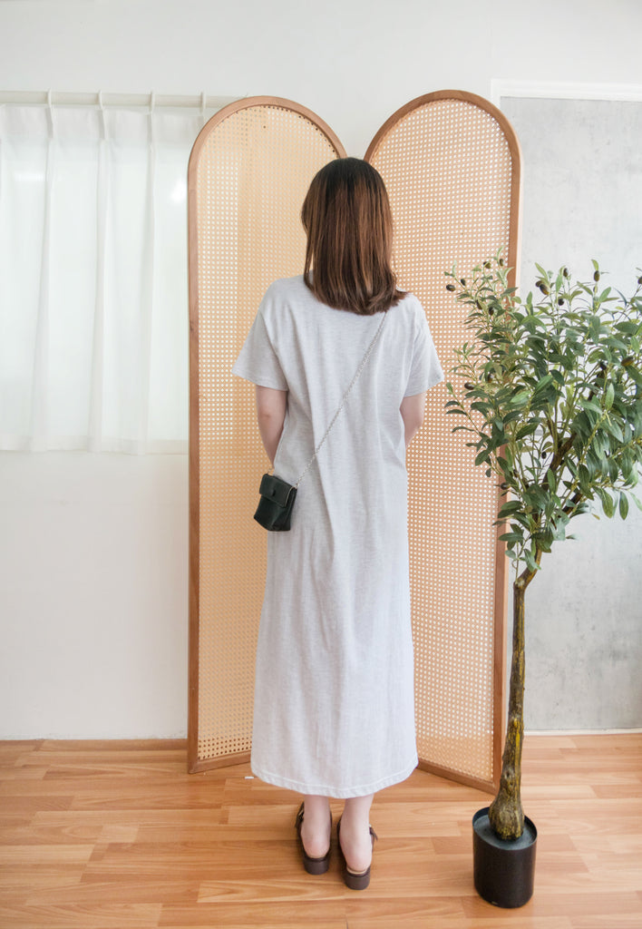 Monica Tee 簡約棉質文字寬鬆開叉長裙, Dress/ DS9307