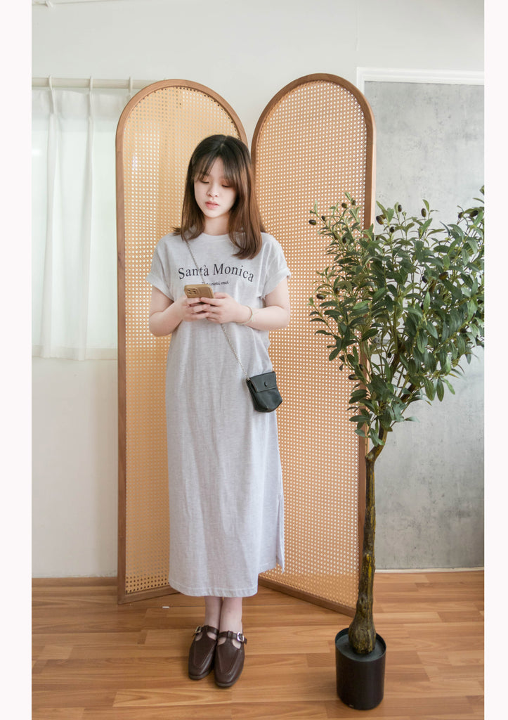 Monica Tee 簡約棉質文字寬鬆開叉長裙, Dress/ DS9307