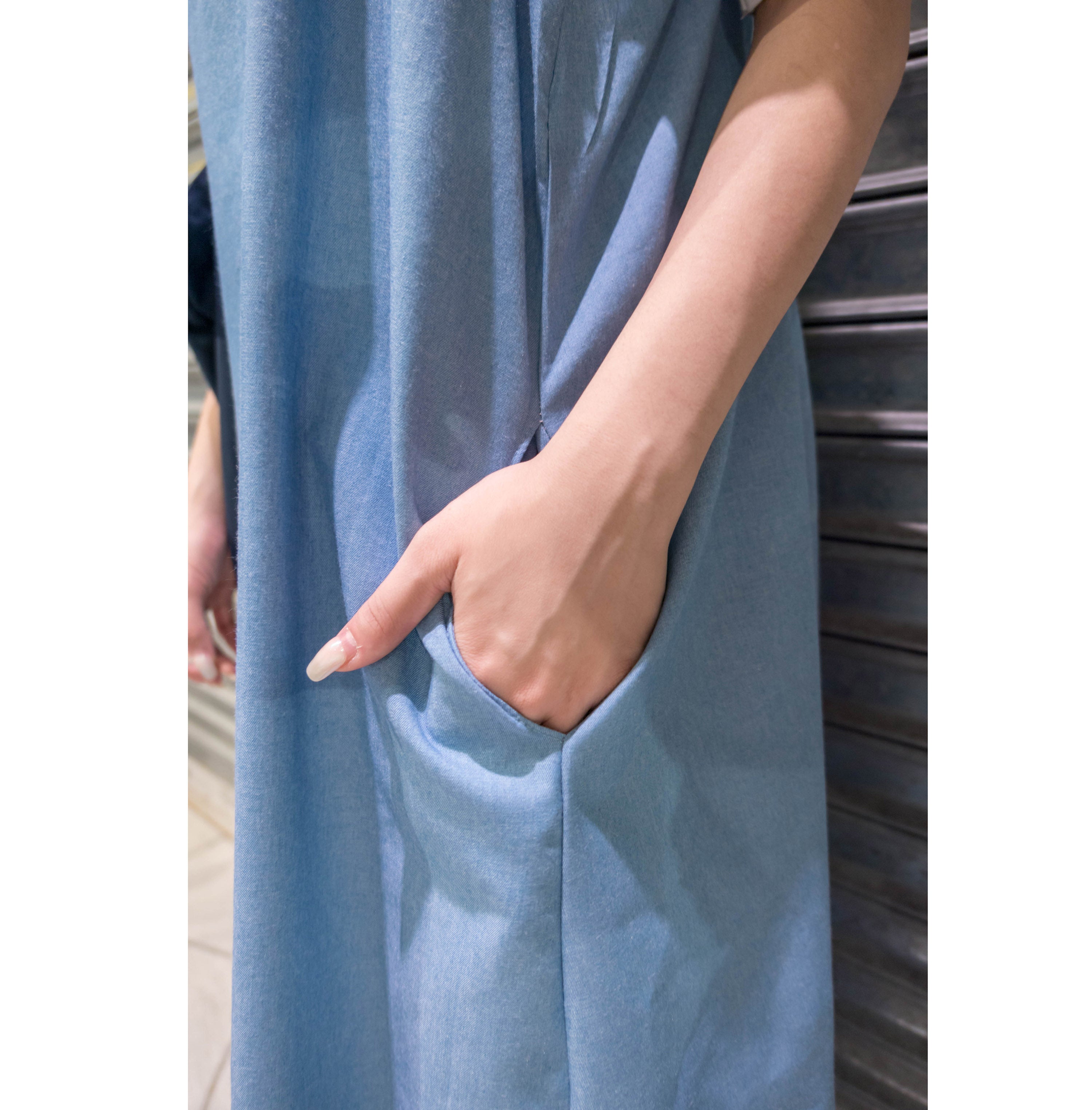 Denim Alice 背部設計吊帶口袋牛仔裙, Dress/ DS9304