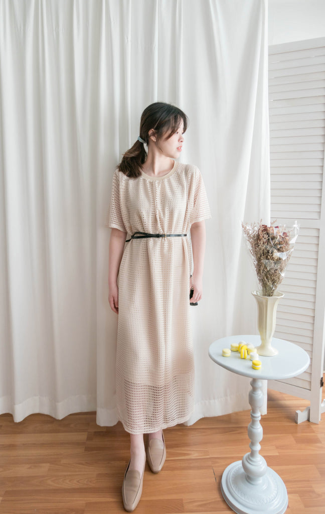 (售完即止款) Hollow 鏤空格仔設計連身長裙(連裡布), Dress/ DS9320 (black sold out)