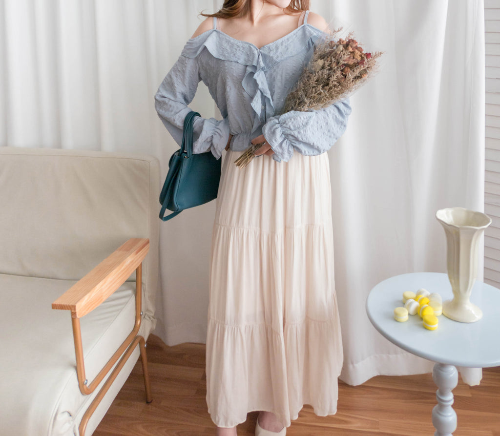 Ruffle Lady 荷葉邊仙氣短帶露肩上衣 ,Blouse/ BU8962 (lightblue sold out)