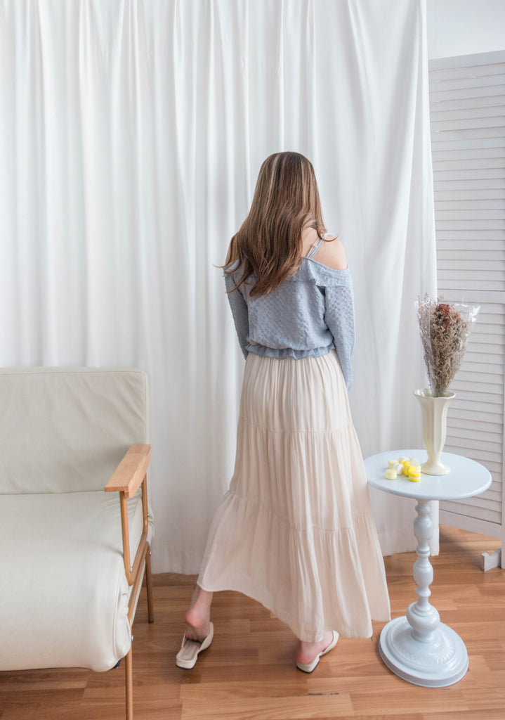 Ruffle Lady 荷葉邊仙氣短帶露肩上衣 ,Blouse/ BU8962 (lightblue sold out)