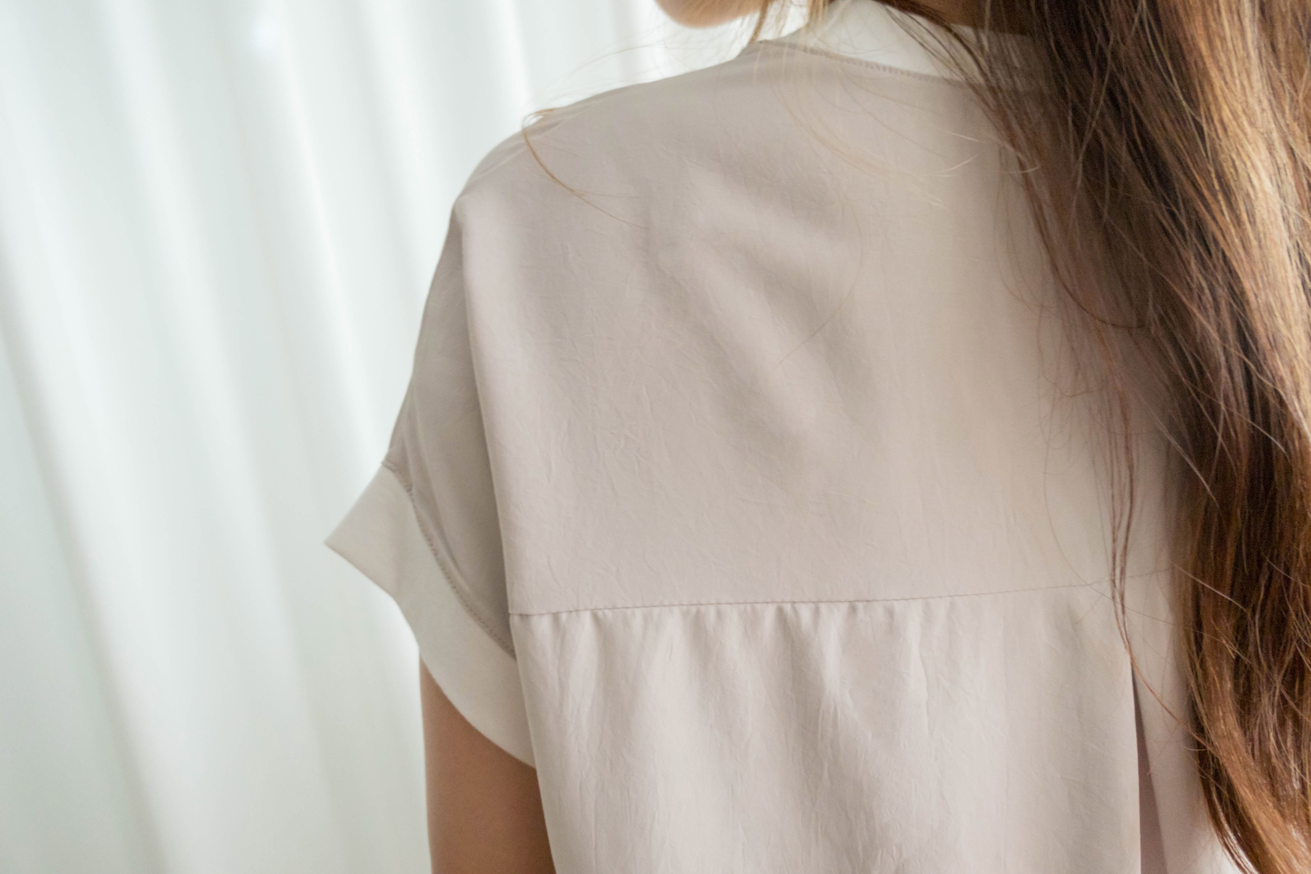 Chiffon SweaterShirt 雙拼色不規則設計雪紡衛衣, Blouse/ TP8890 (beige sold out)
