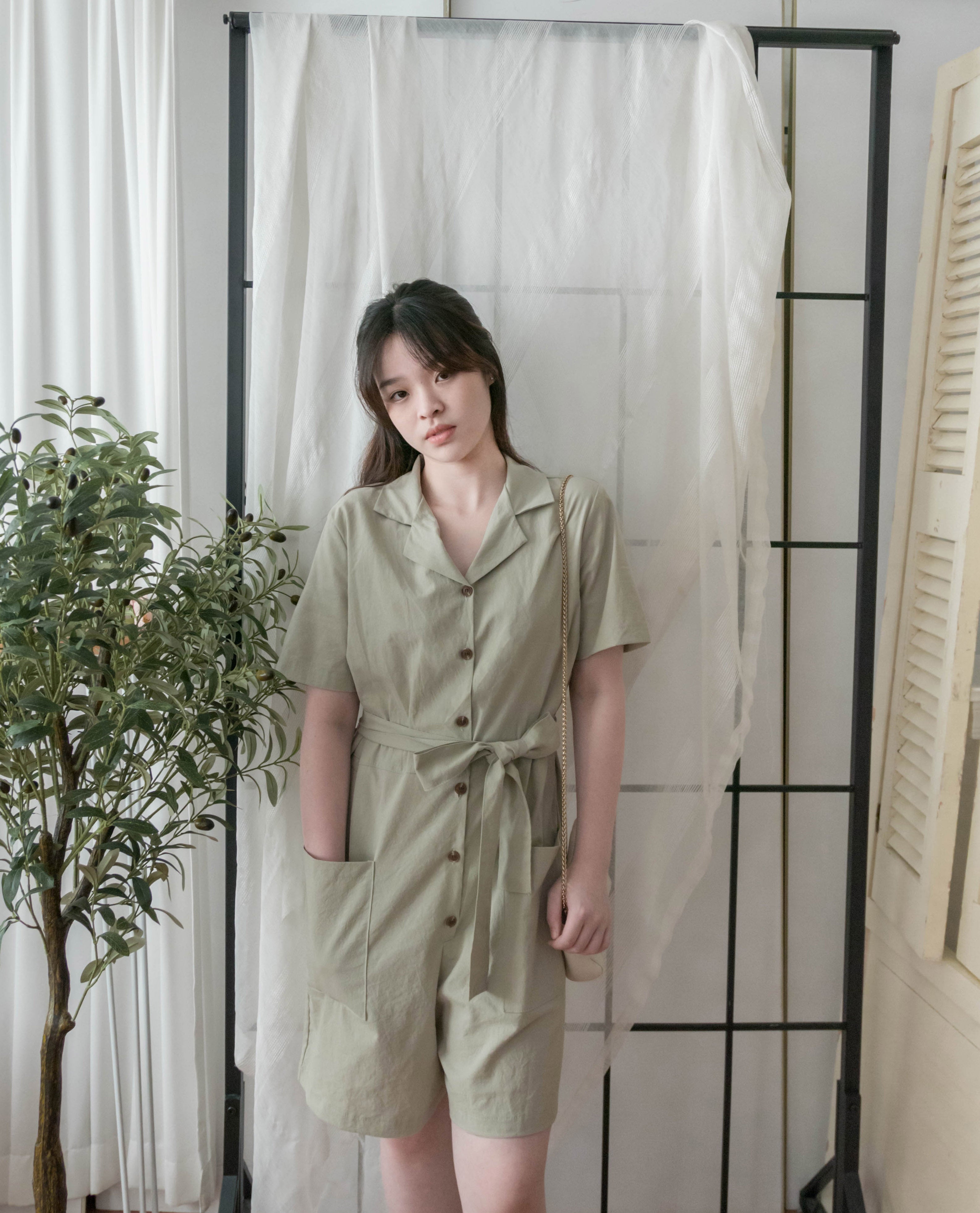 Besties 隨性反領修腰側口袋連身褲, Jumpsuit/ DS9313 (beige sold out)