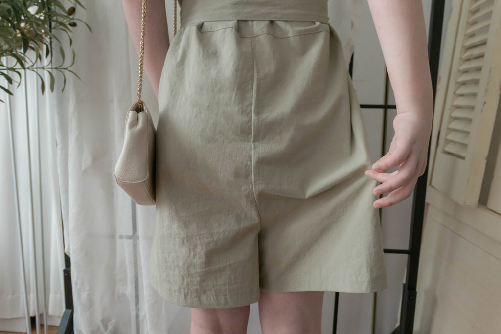 Besties 隨性反領修腰側口袋連身褲, Jumpsuit/ DS9313 (beige sold out)