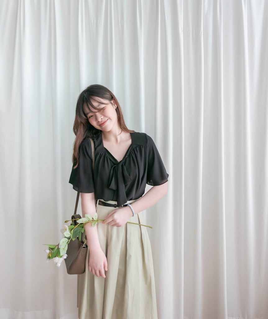 Square Ribbon 雪紡方領絲帶傘袖, Blouse/ BU8964
