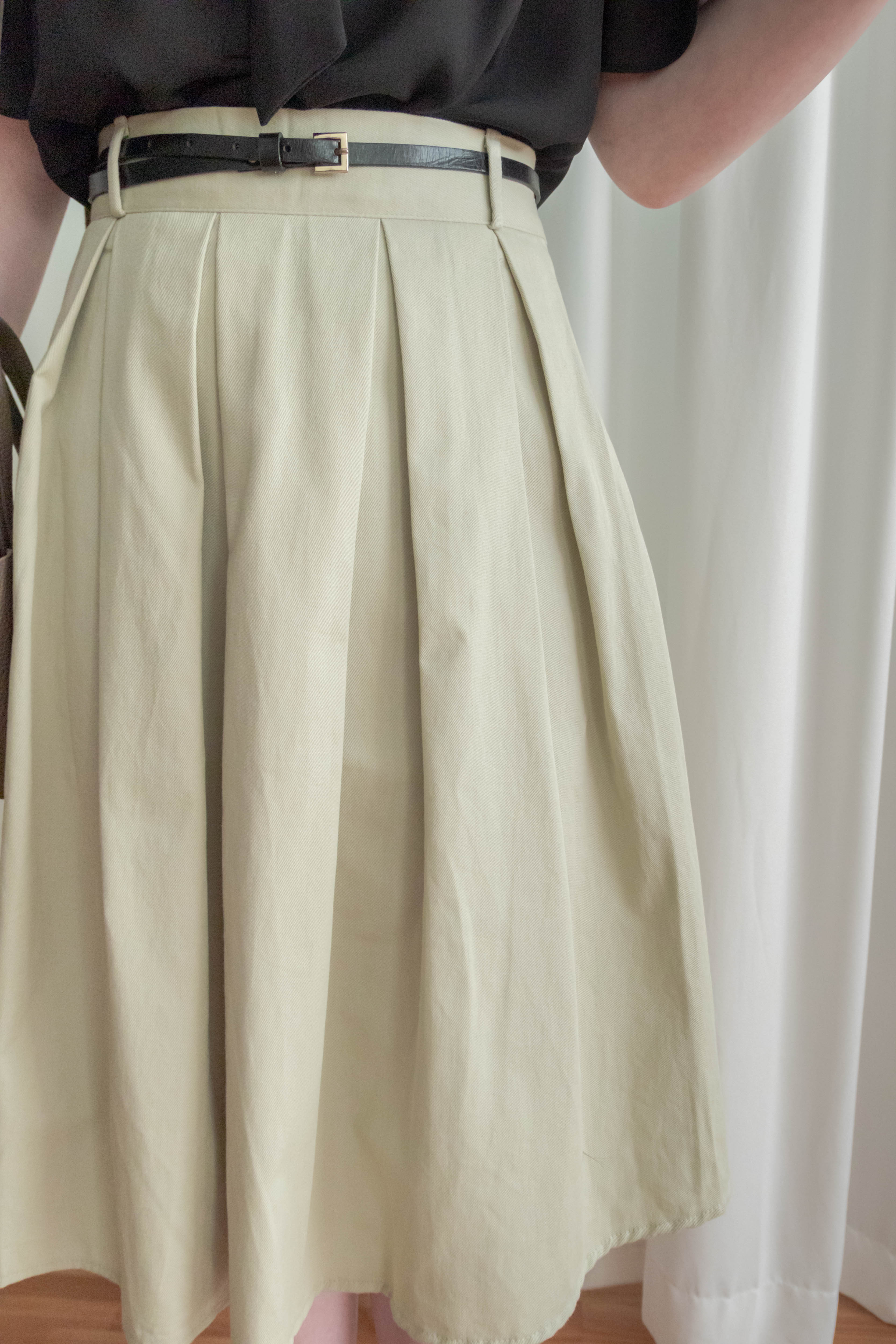 Pleated Midi 百搭純色內百褶中長裙, Skirt/ SK8737