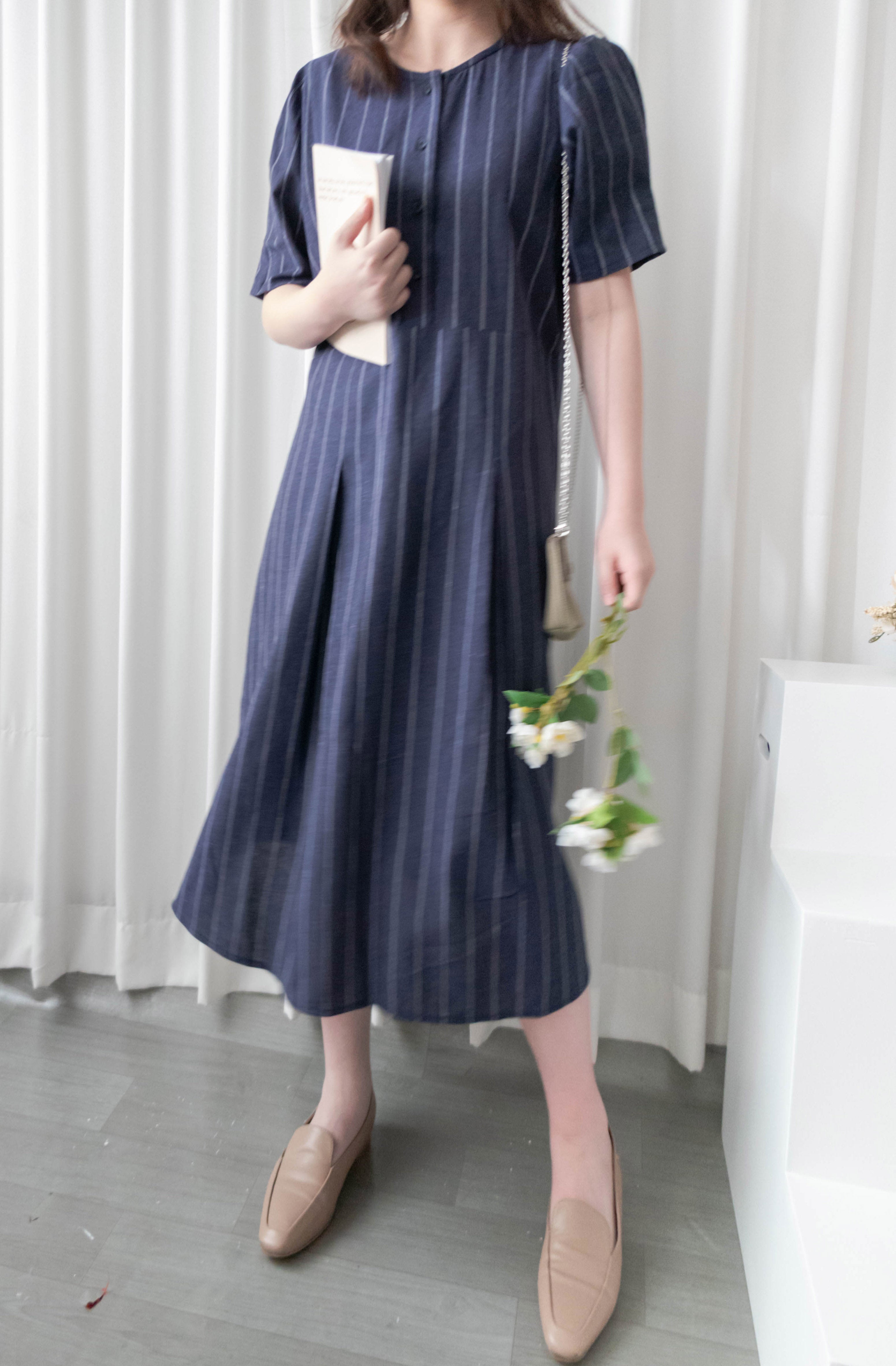 Navy Stripe 隨性防皺麻棉條紋高腰線裙擺車褶, Dress/ DS9312