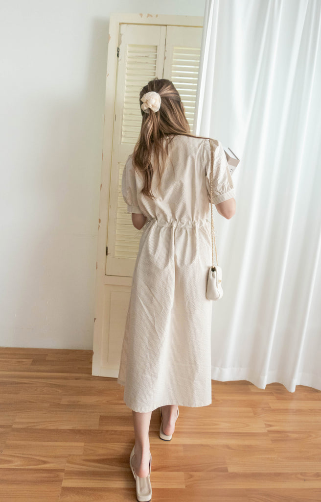 Beige Stripe 杏色淺條紋溫柔感修腰連身裙, Dress/ DS9315