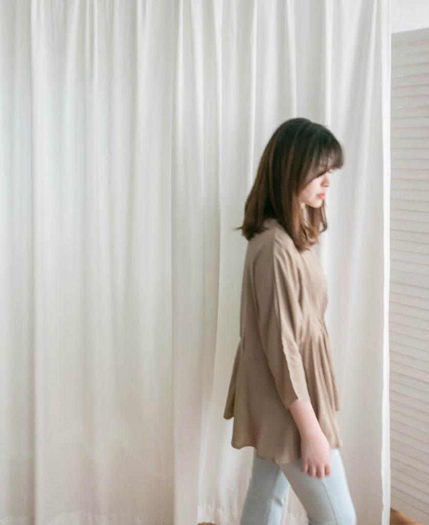 Sandra 飄飄衣身前橡筋皺褶上衣, Top/ BU8963