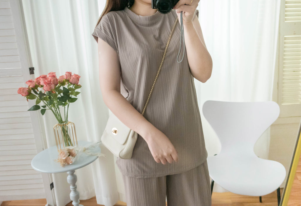 Milk Tea 無肩線小袖暗直紋闊褲套裝, Set/ SE8056
